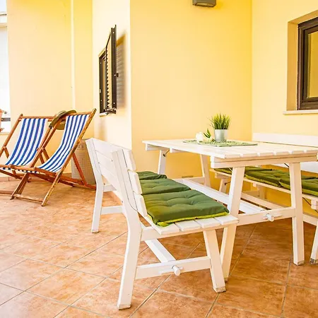Casa Diana, Spazioso A Apartment Cala Gonone